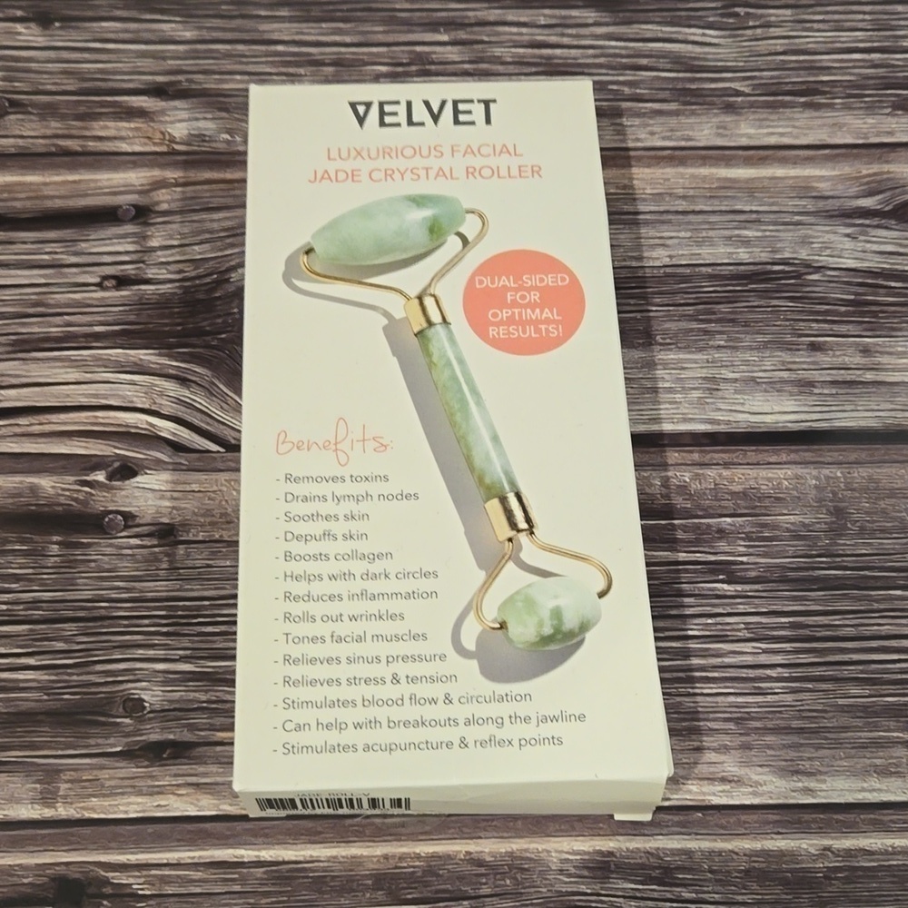 Luxurious facial jade crystal roller Velvet
